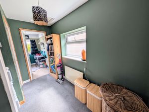 Photo 8- click for photo gallery